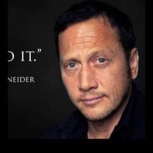 Meet your Posher, Christian